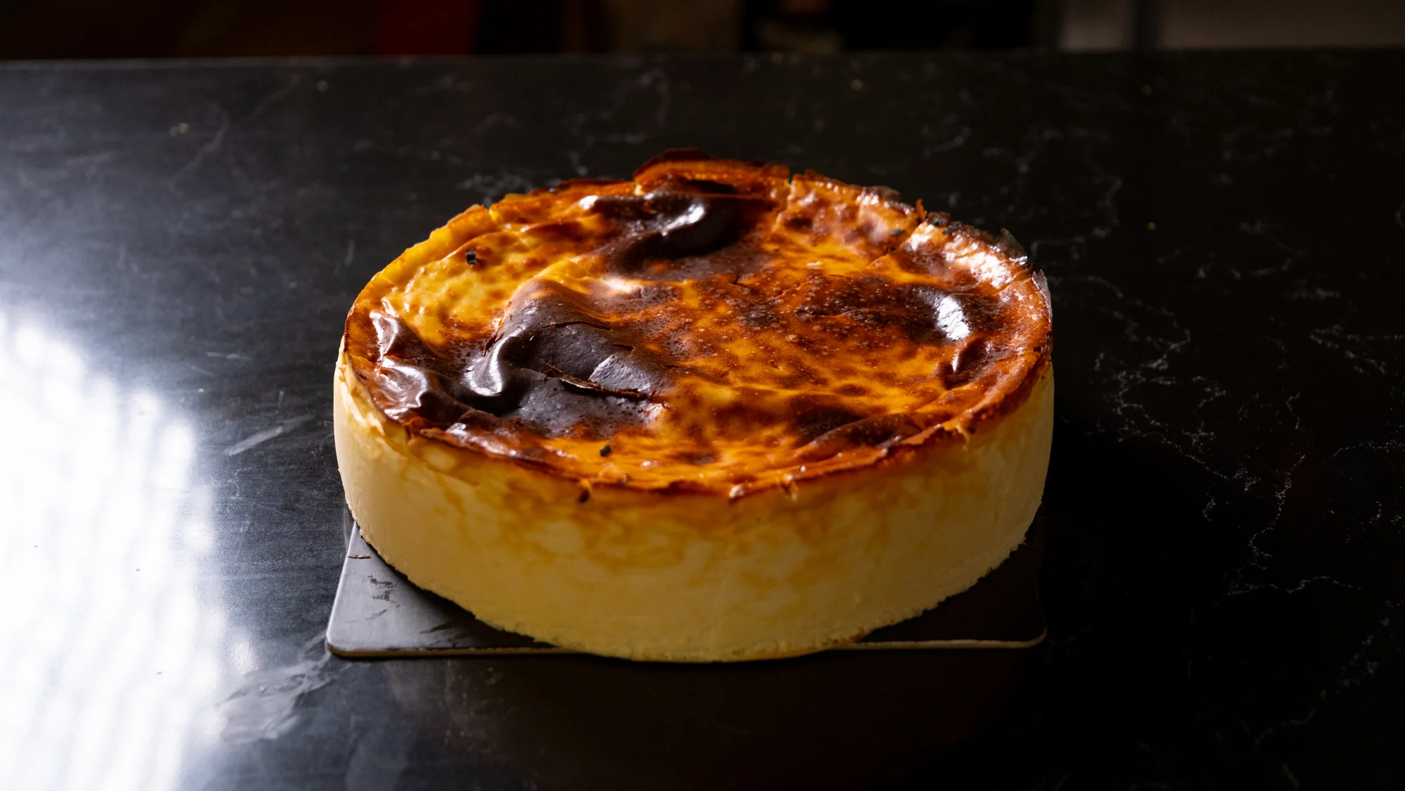 Bütün San Sebastian Cheesecake